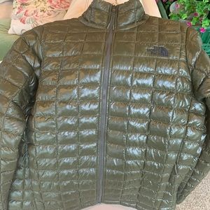 North Face Thermoball jacket olive M Worn once